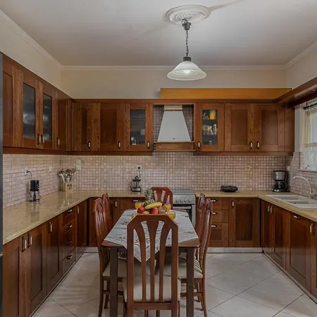 Arba Private House By 